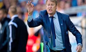 Imágenes Malmö FF. Grupo A Champions League. Åge Hareide, técnico del Malmö.